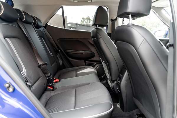 2025 Hyundai Venue Elite QX.V5