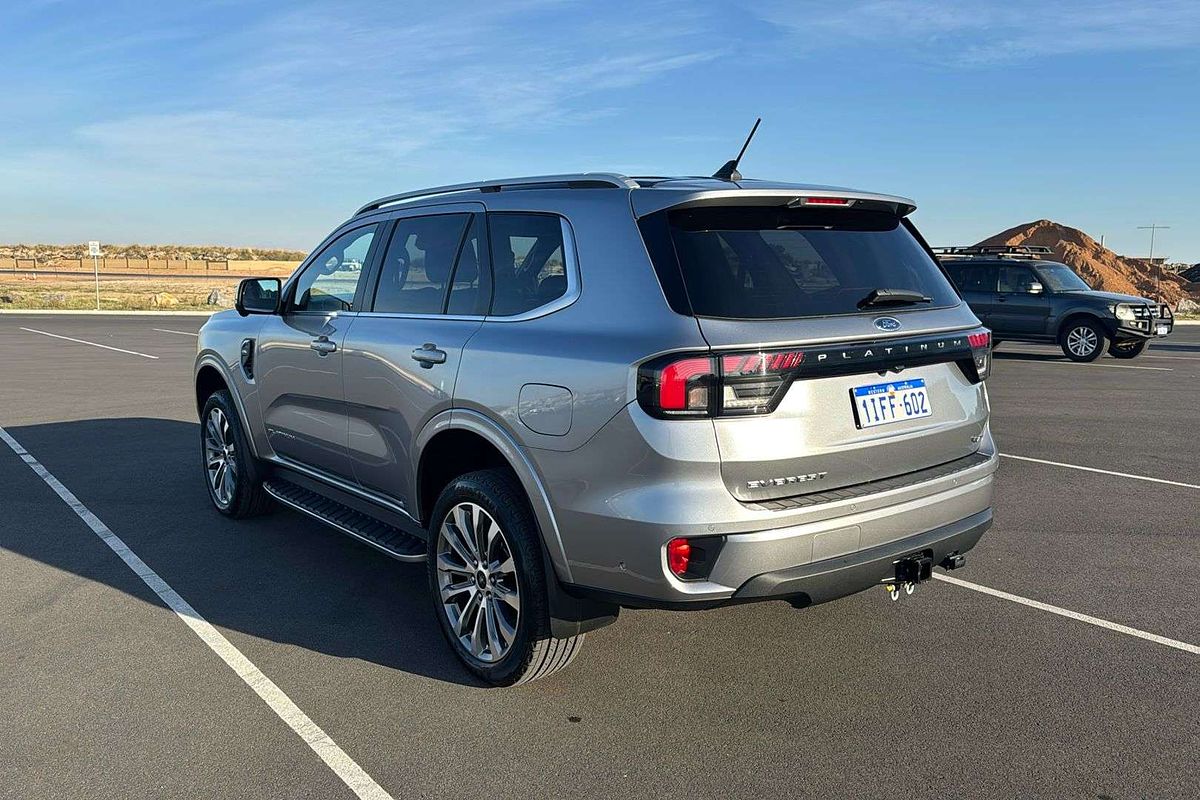 2024 Ford Everest Platinum L