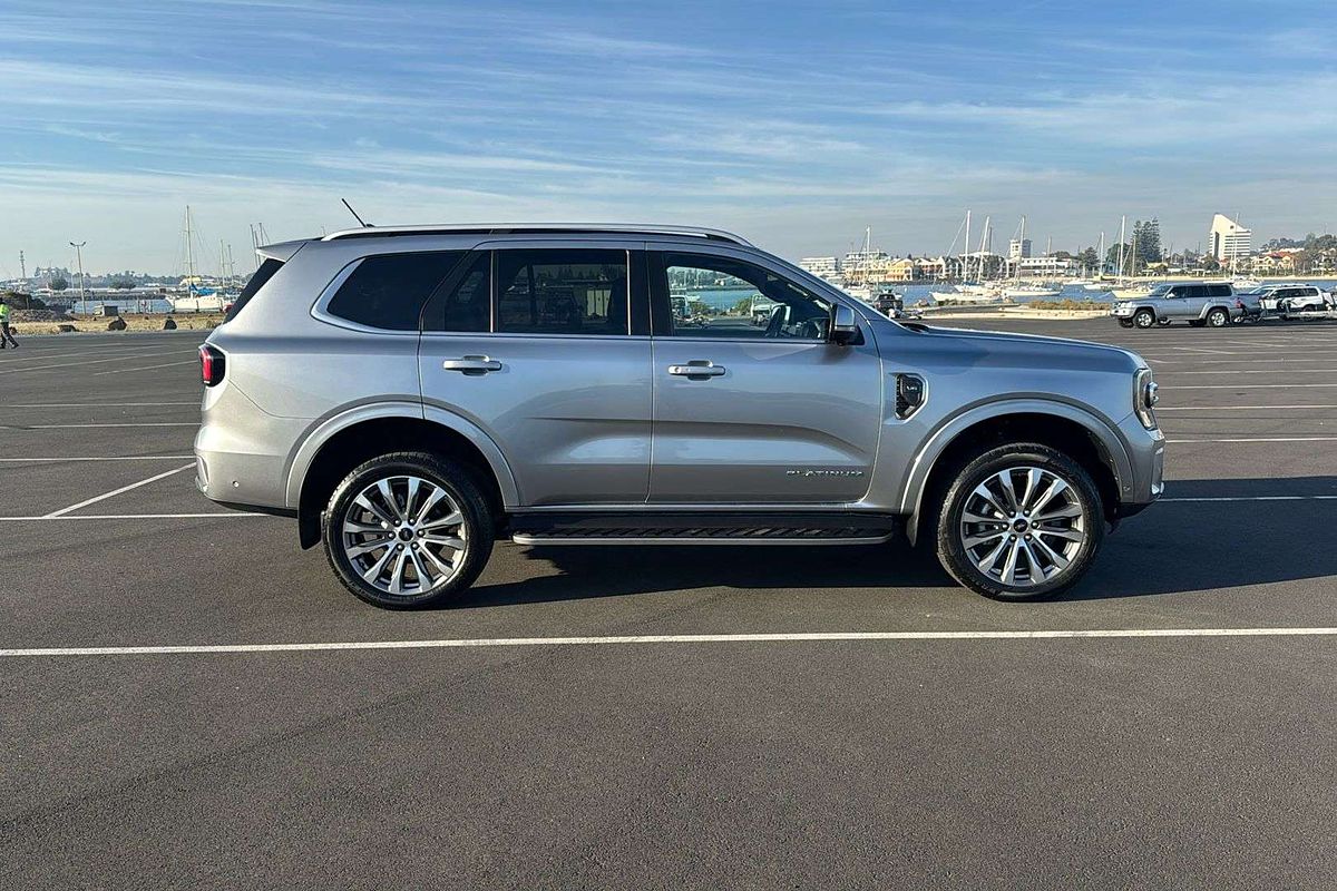 2024 Ford Everest Platinum L