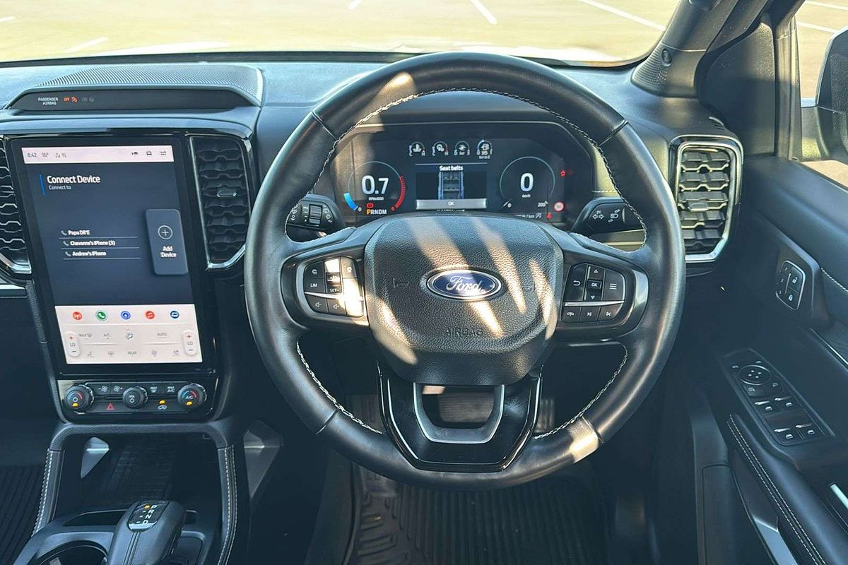 2024 Ford Everest Platinum L
