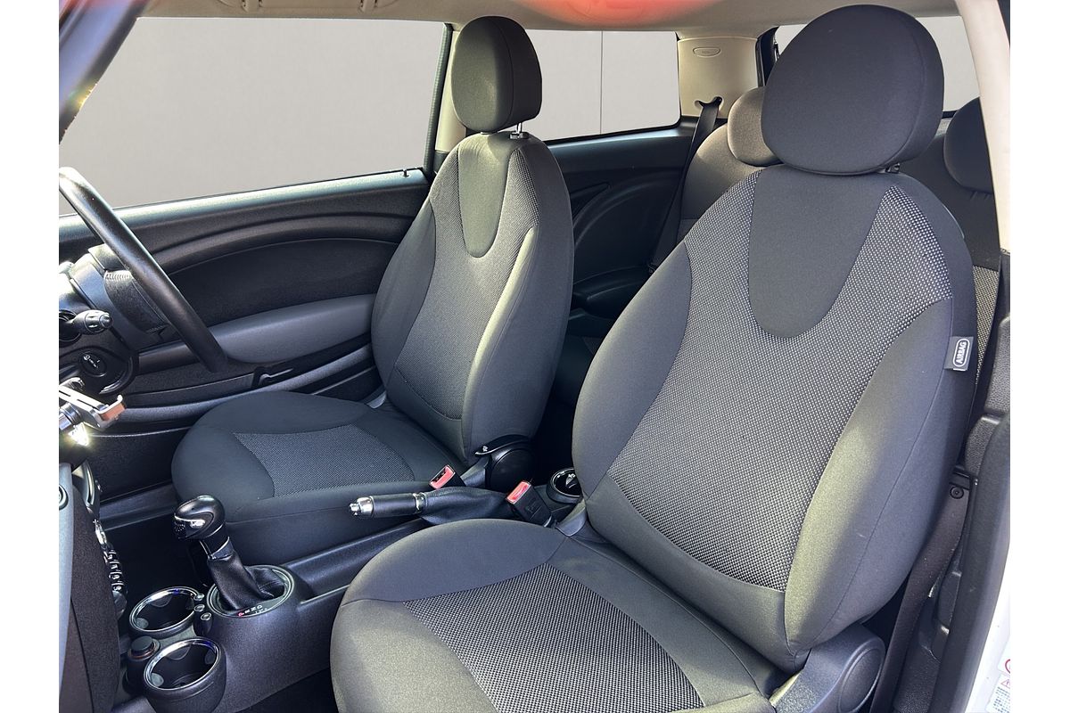 2012 BMW MINI COOPER 1.6 AT