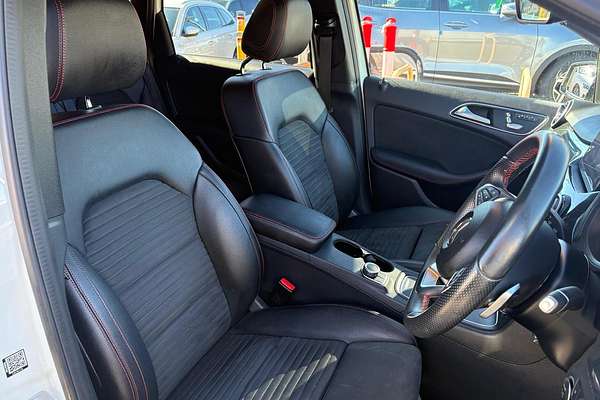 2017 Mercedes-Benz B-Class B180 W246