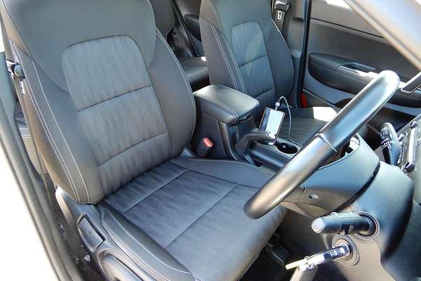 2020 Kia Sportage S QL