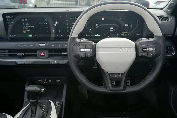 2024 Kia K4 GT-Line CL4m