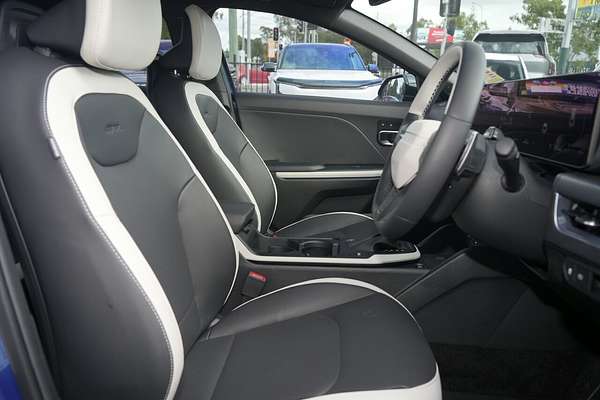 2024 Kia K4 GT-Line CL4m