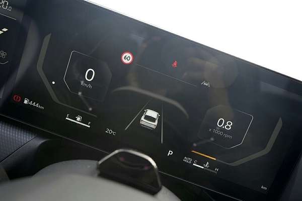2024 Kia K4 GT-Line CL4m