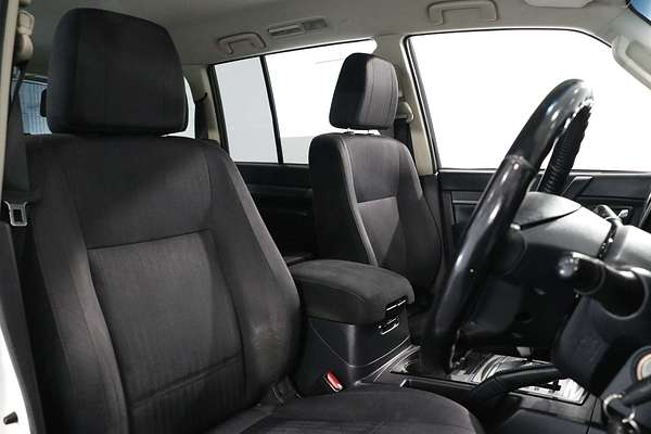 2017 Mitsubishi Pajero GLX NX