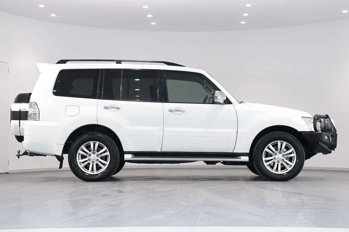 2017 Mitsubishi Pajero GLX NX