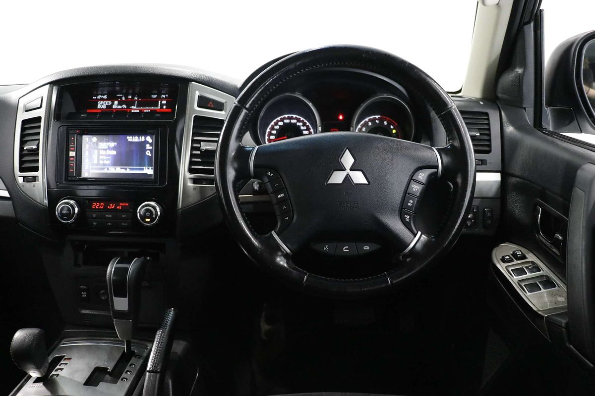 2017 Mitsubishi Pajero GLX NX