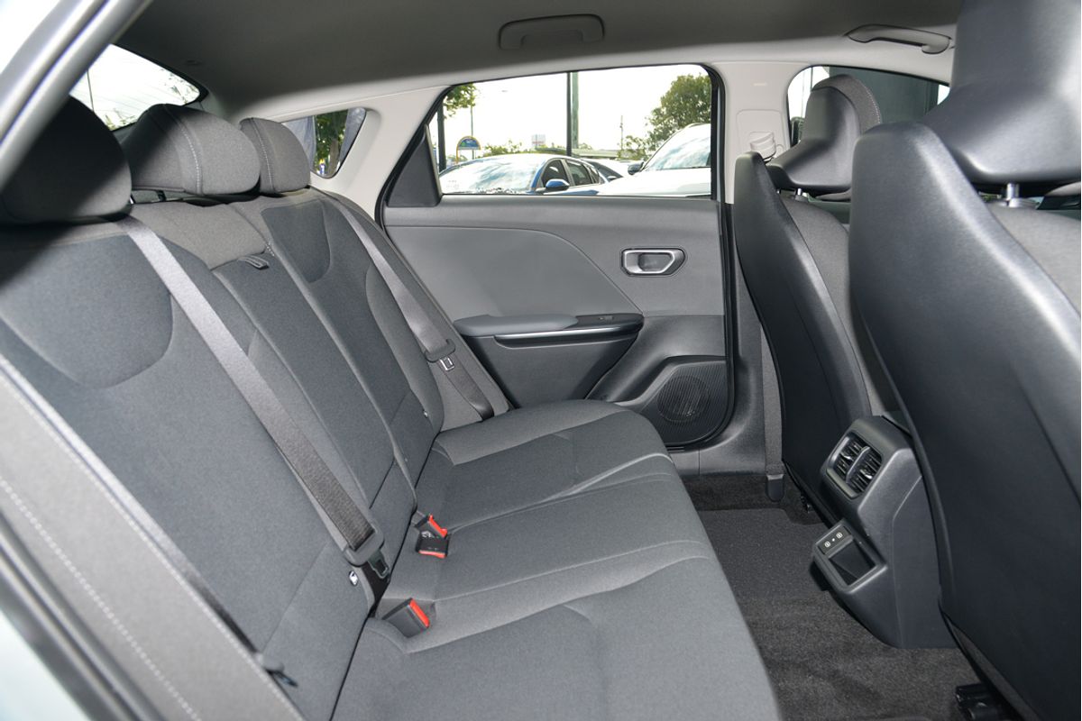 2024 Kia K4 Sport CL4m