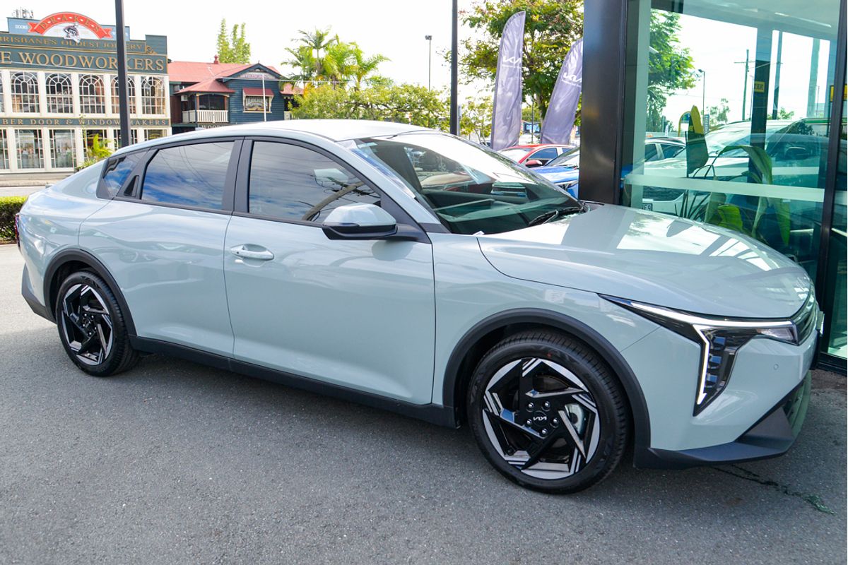 2024 Kia K4 Sport CL4m