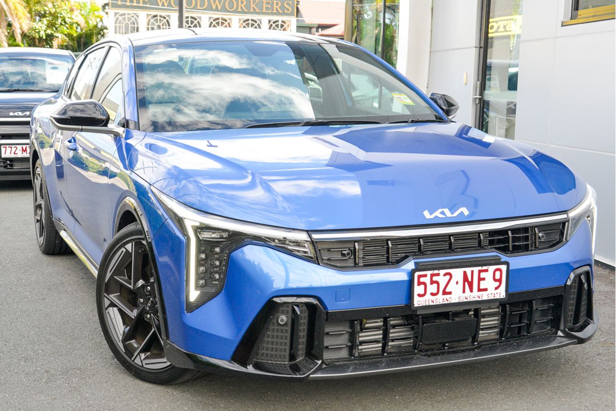 2024 Kia K4 GT-Line CL4m