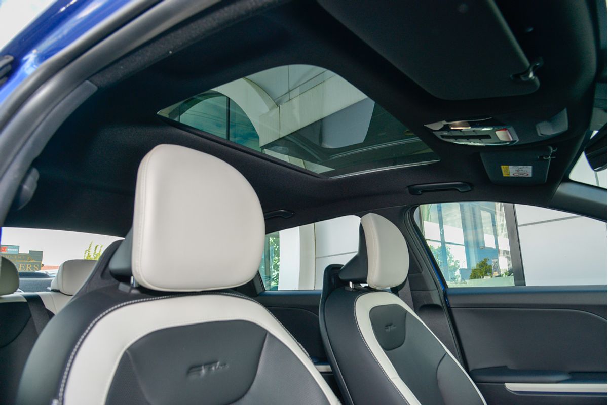 2024 Kia K4 GT-Line CL4m