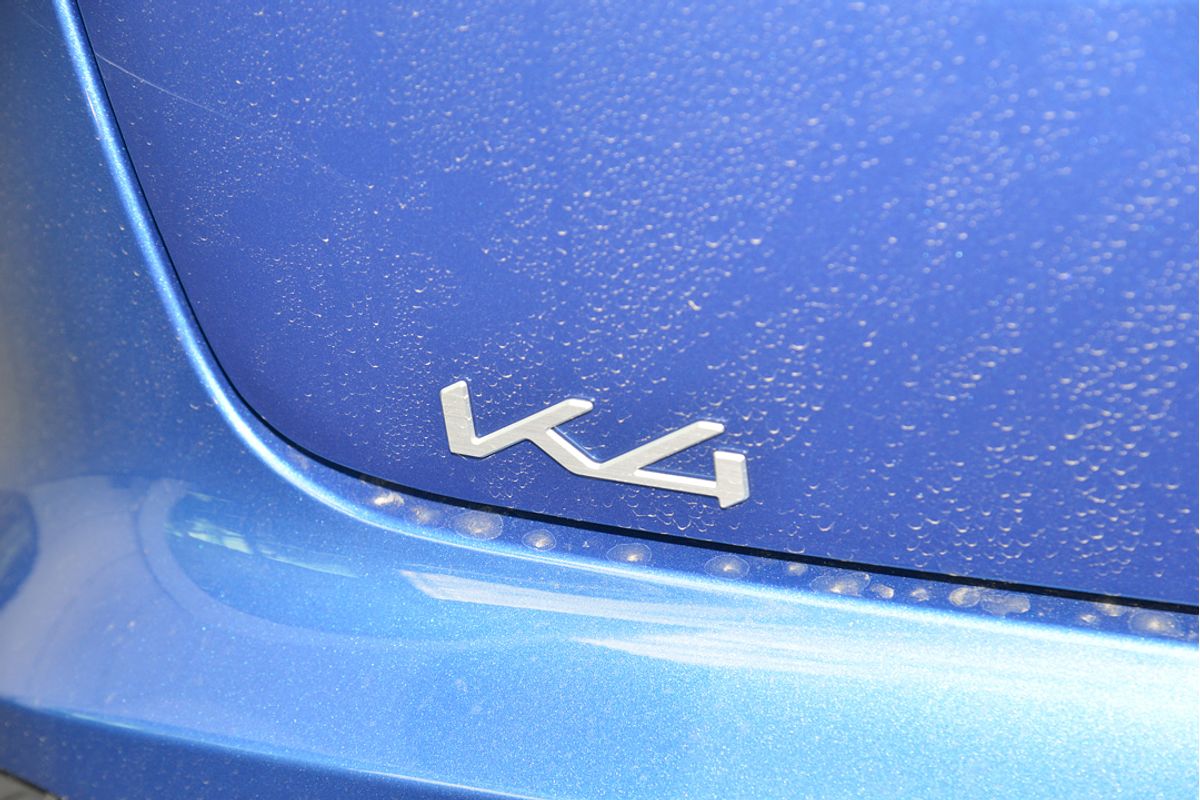 2024 Kia K4 GT-Line CL4m