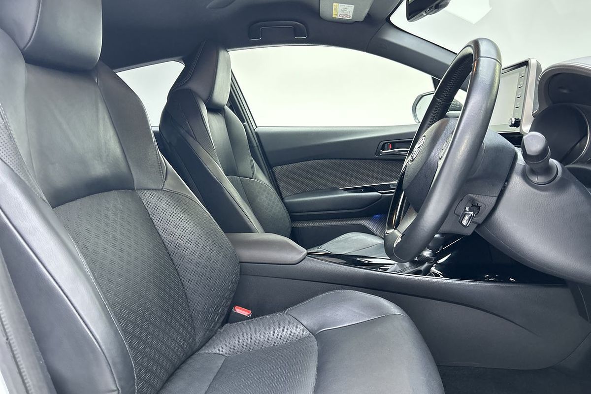 2022 Toyota C-HR Koba ZYX10R