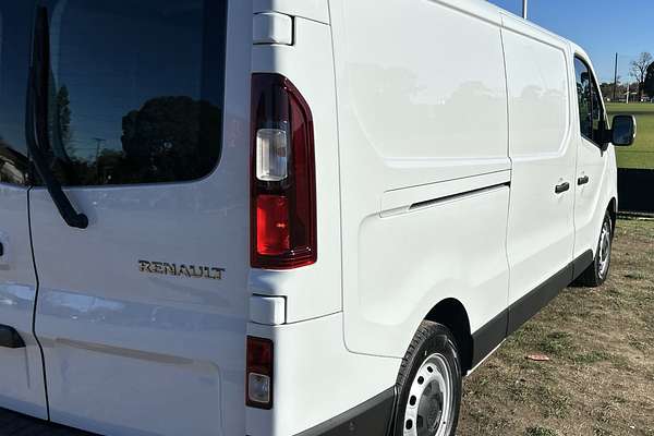 2025 Renault Trafic Premium X82 LWB