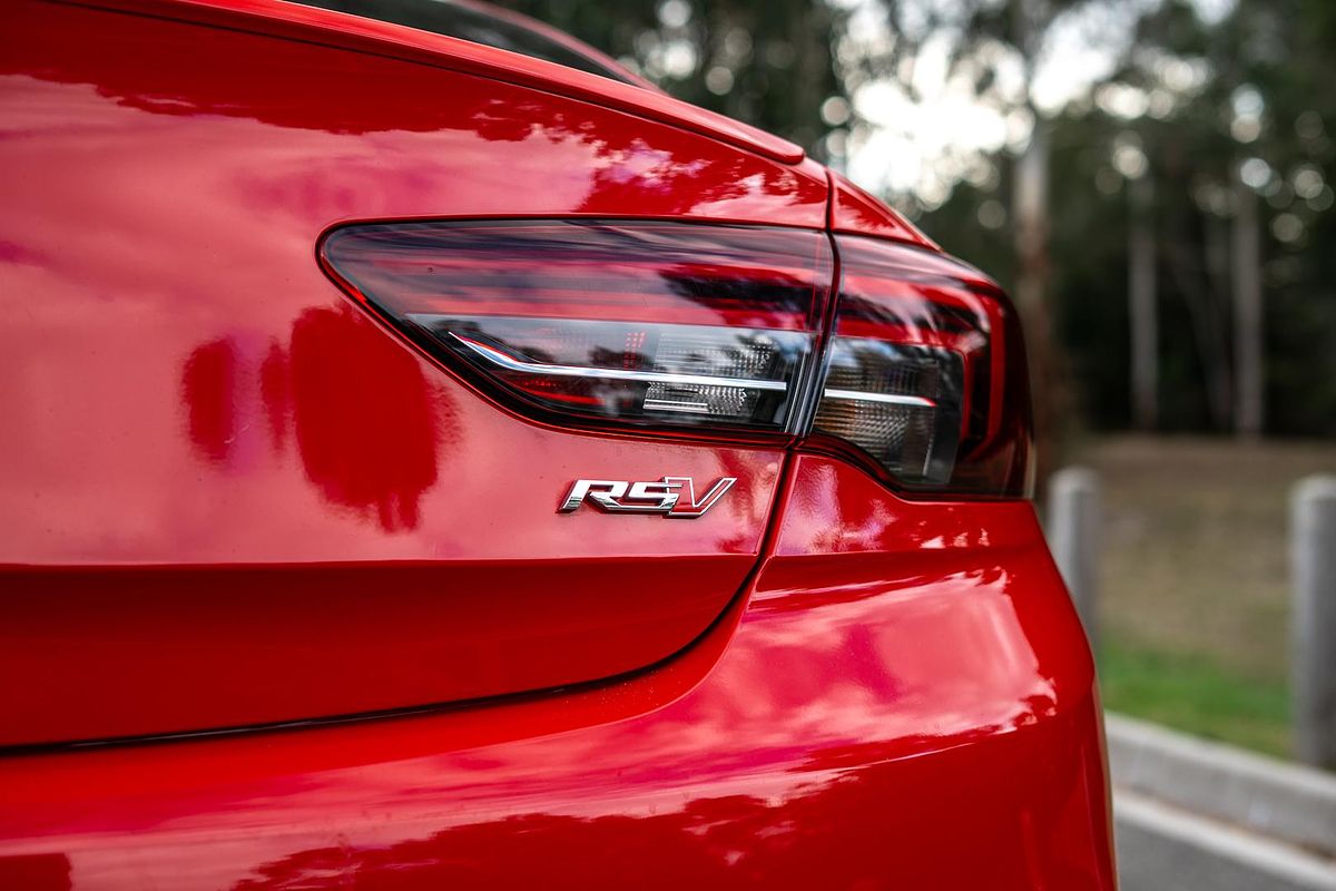 2018 Holden Commodore RS-V ZB