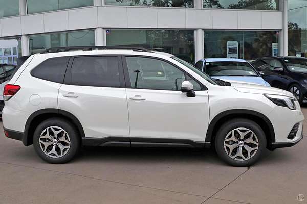 2025 Subaru Forester 2.5i-L S5