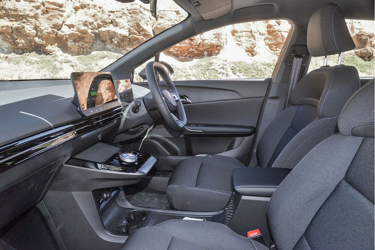 2025 MG MG4 Excite 51 125kW MEH32