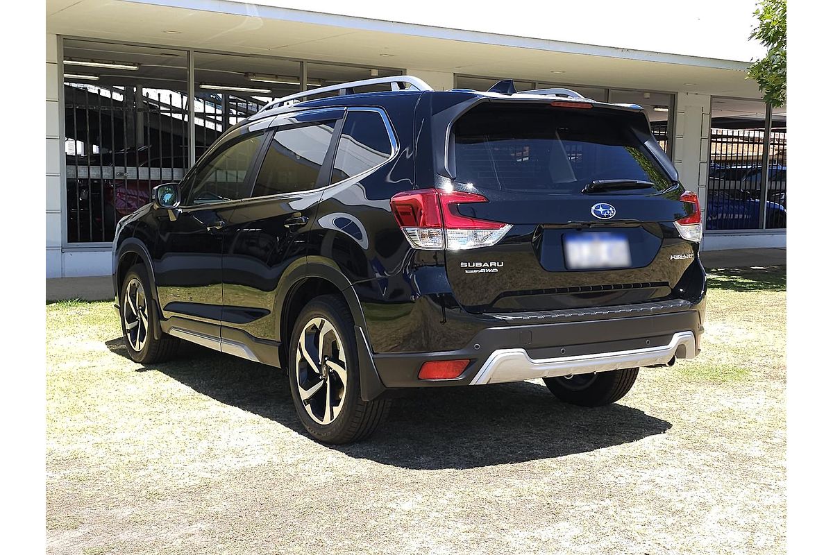 2025 Subaru Forester 2.5i-S S5