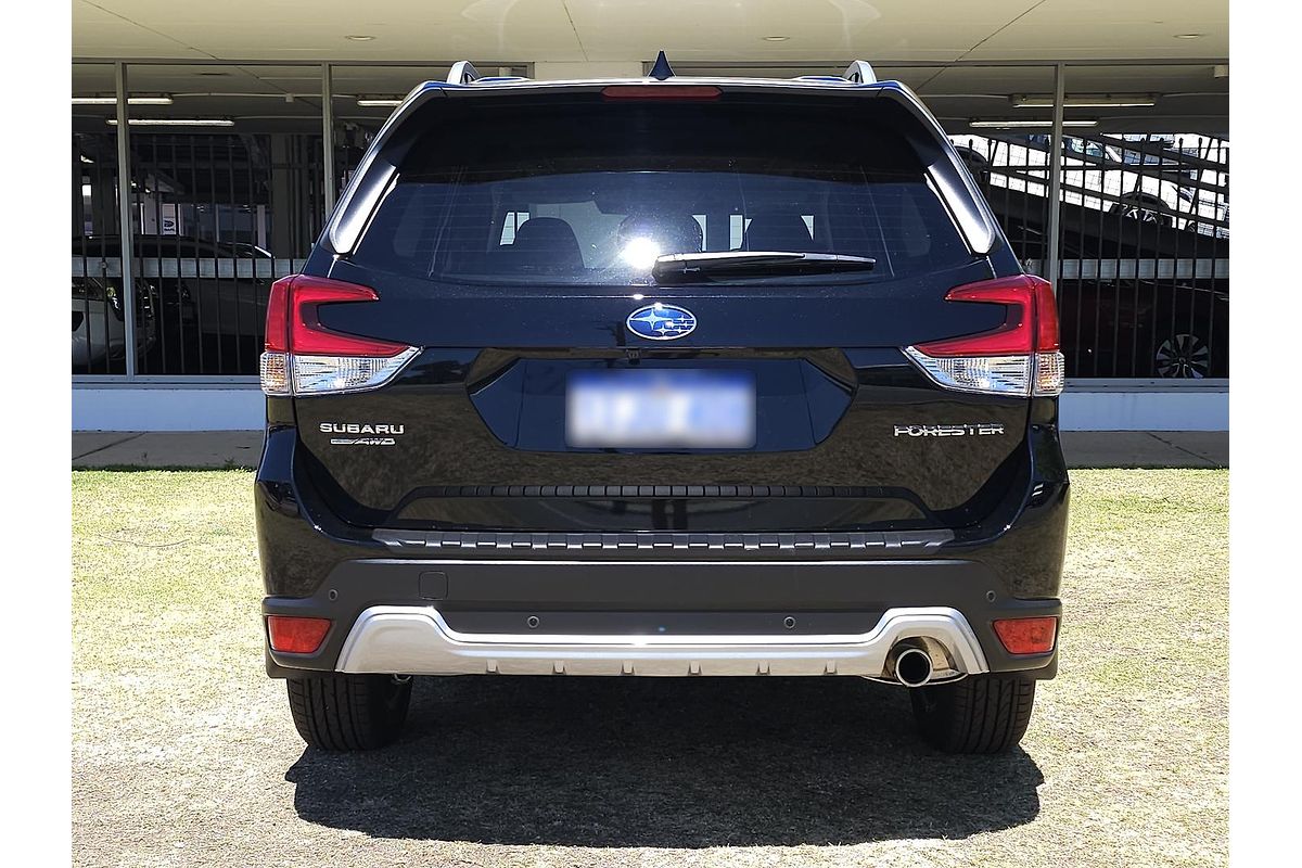 2025 Subaru Forester 2.5i-S S5