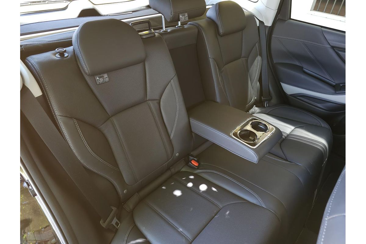 2025 Subaru Forester 2.5i-S S5