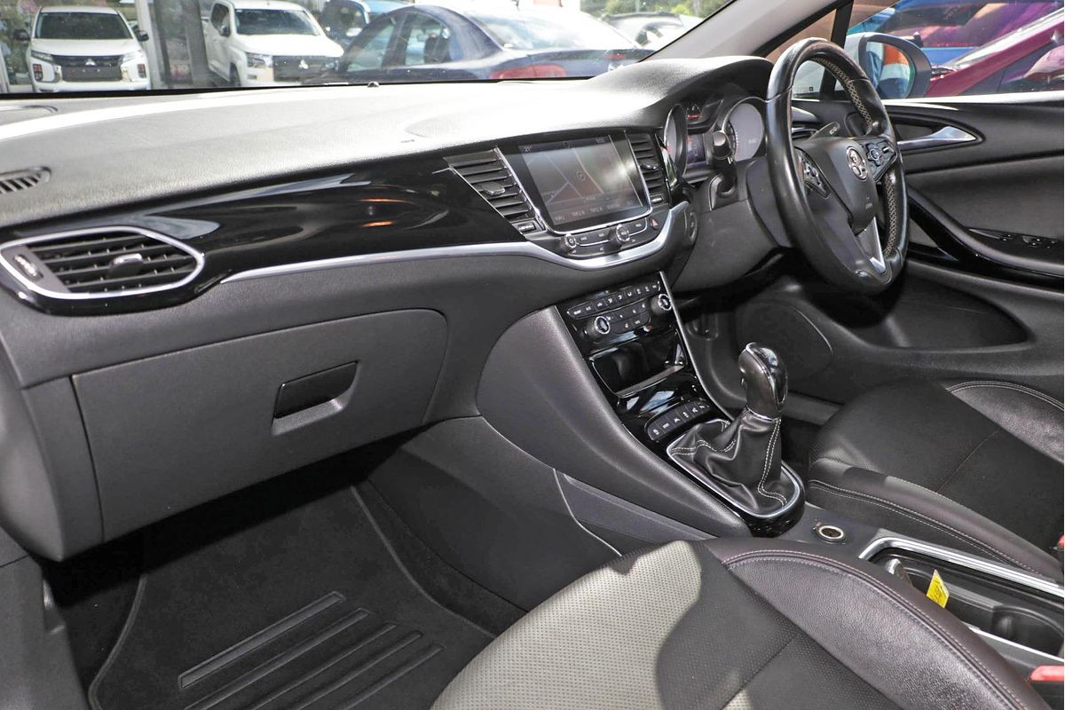 2017 Holden Astra RS-V BK