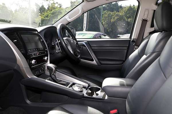 2020 Mitsubishi Pajero Sport GLS QF
