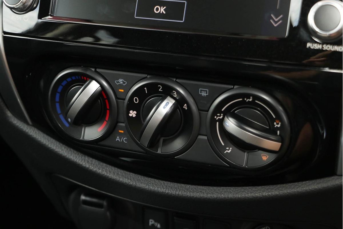 2024 Nissan Navara ST D23 4X4