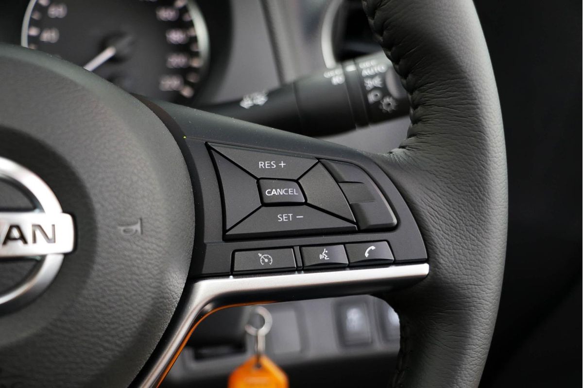 2024 Nissan Navara ST D23 4X4