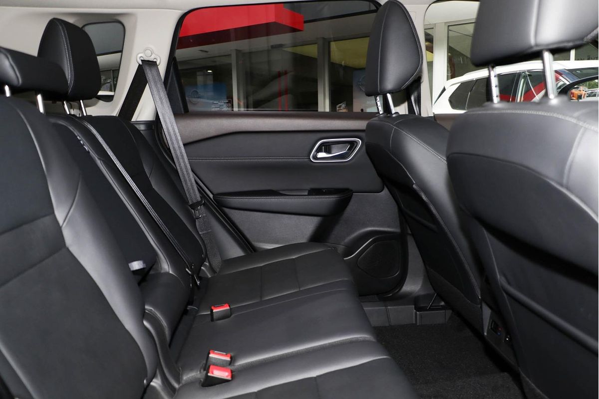 2024 Nissan X-TRAIL Ti T33