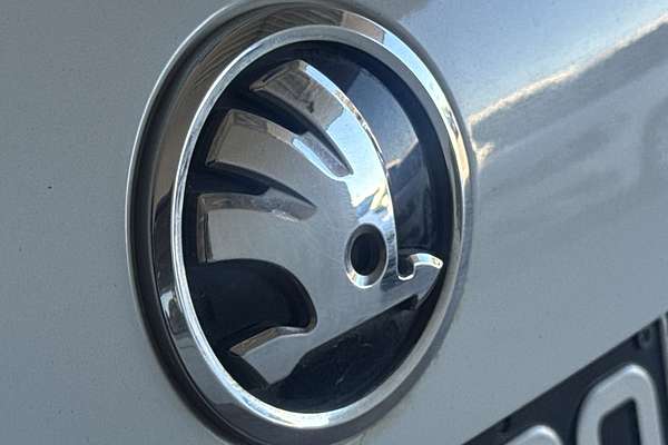 2014 SKODA Rapid Ambition NH