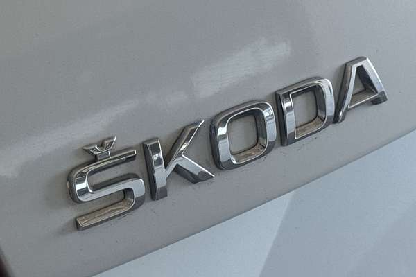 2014 SKODA Rapid Ambition NH