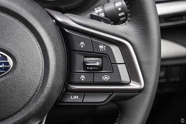 2025 Subaru Forester 2.5i Luxury Special Edition S5