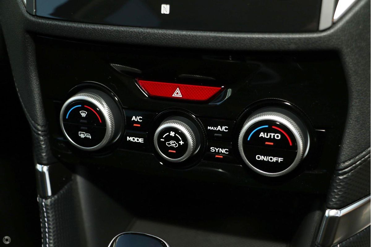 2025 Subaru Forester 2.5i Luxury Special Edition S5