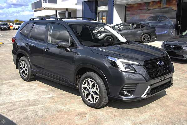2025 Subaru Forester 2.5i Luxury Special Edition S5