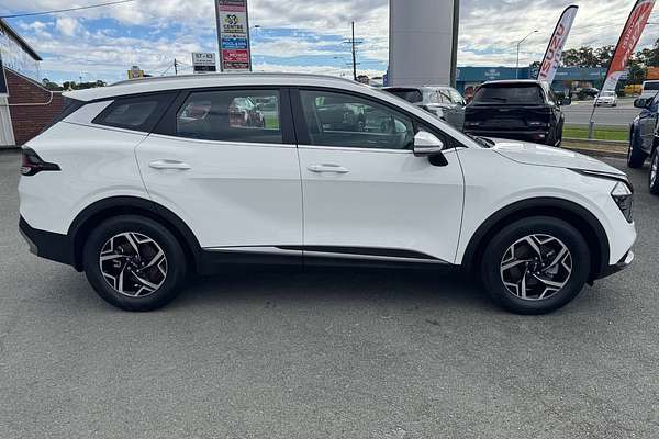 2024 Kia Sportage S NQ5