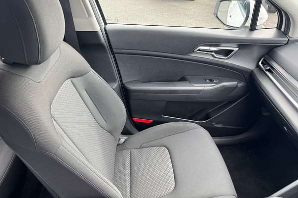 2024 Kia Sportage S NQ5