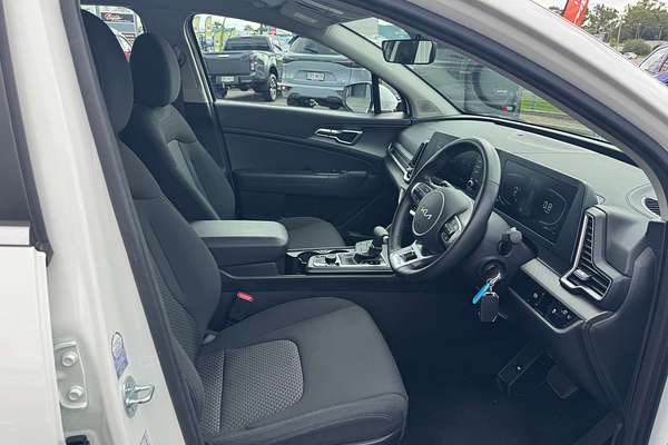 2024 Kia Sportage S NQ5