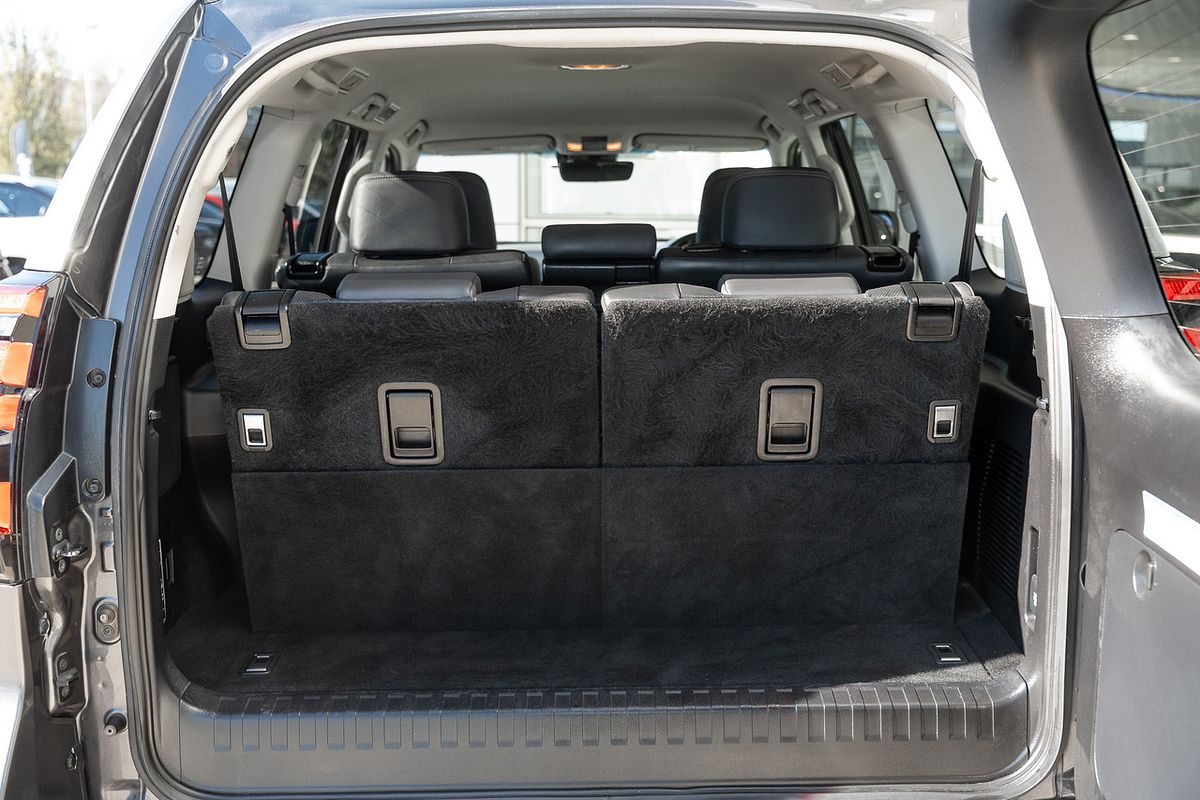 2018 Toyota Landcruiser Prado VX GDJ150R