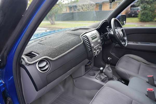 2011 Mazda BT-50 Boss B3000 DX (4x4) 09 Upgrade 4X4