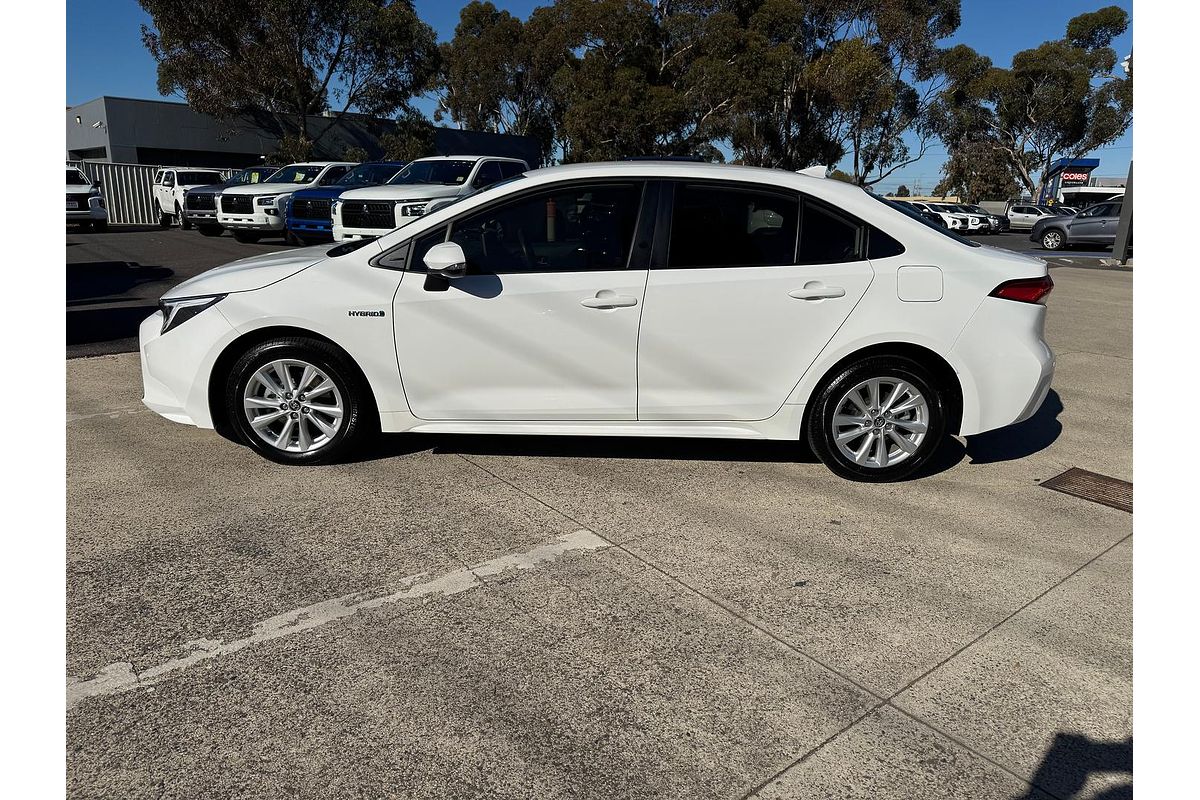 2023 Toyota Corolla Ascent Sport Hybrid ZWE219R