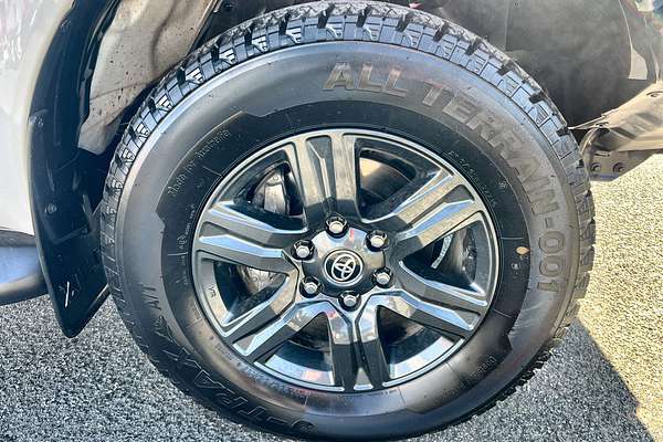 2023 Toyota Hilux SR GUN126R 4X4