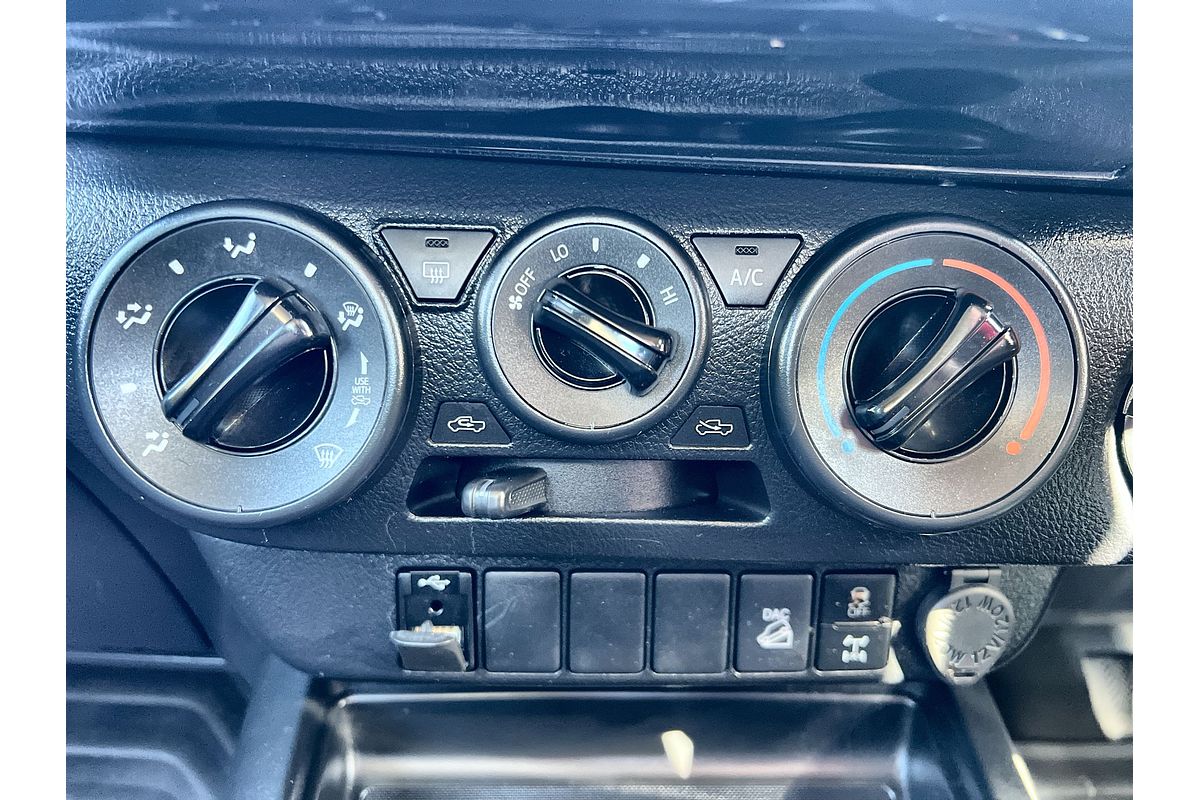 2023 Toyota Hilux SR GUN126R 4X4