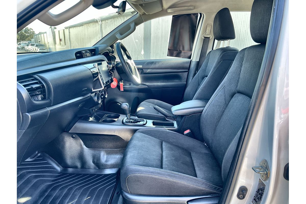 2023 Toyota Hilux SR GUN126R 4X4