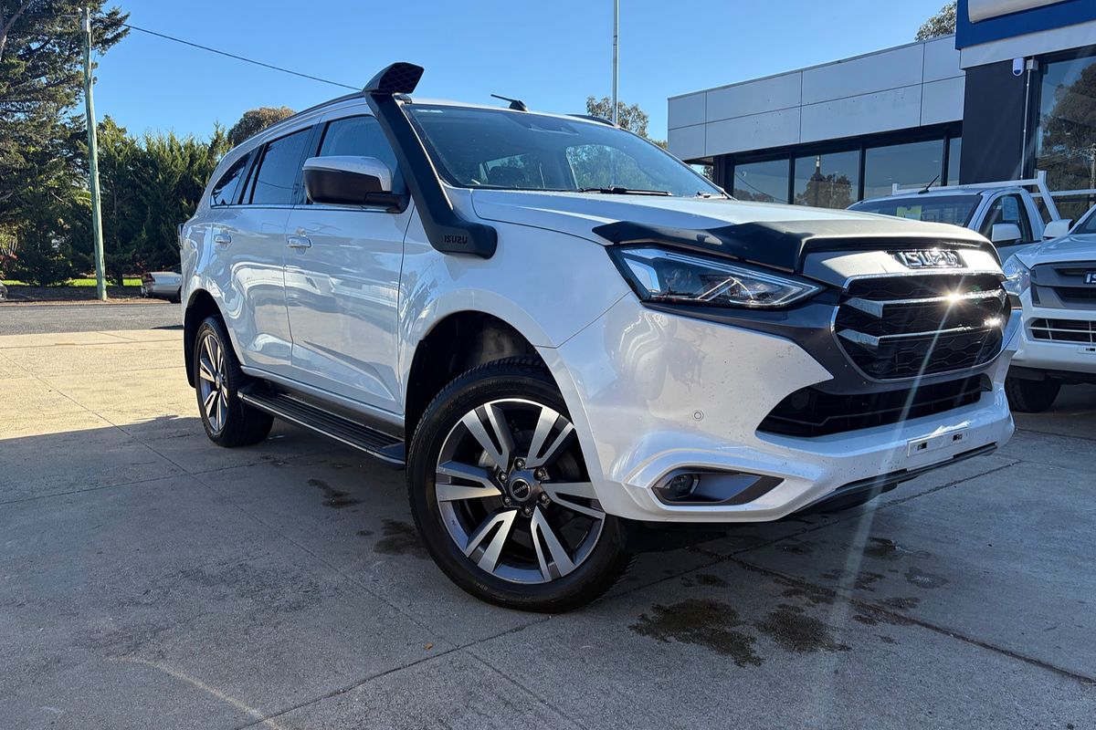 2023 Isuzu MU-X LS-T
