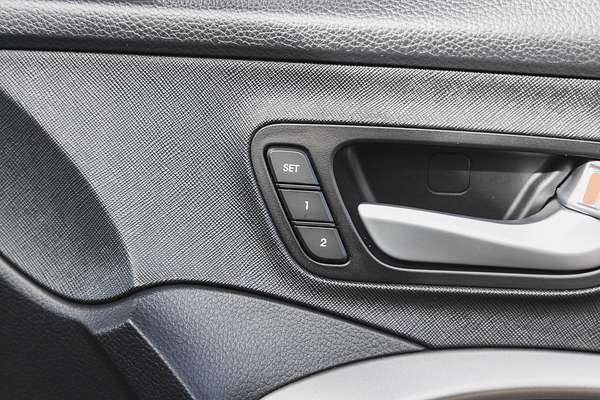 2014 Hyundai Santa Fe Highlander DM2