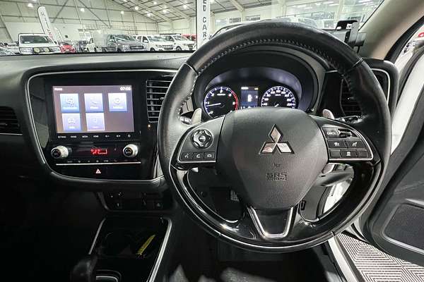 2020 Mitsubishi Outlander LS ZL
