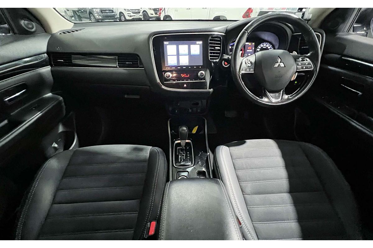 2020 Mitsubishi Outlander LS ZL
