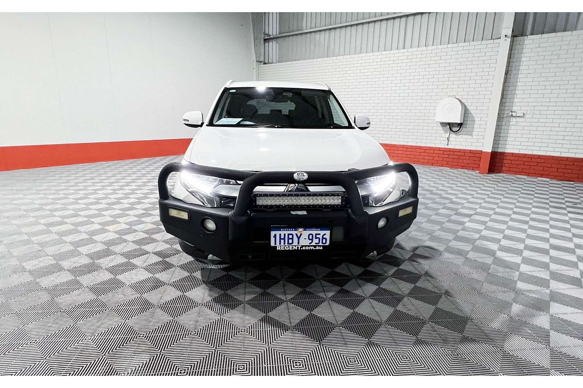 2020 Mitsubishi Outlander LS ZL